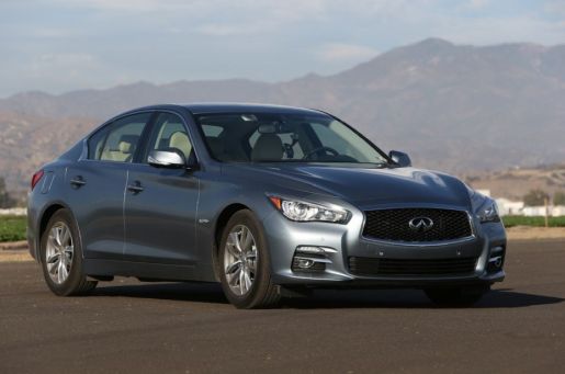 Infiniti Record 02