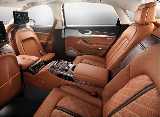 Audi A8 Super Premium 02