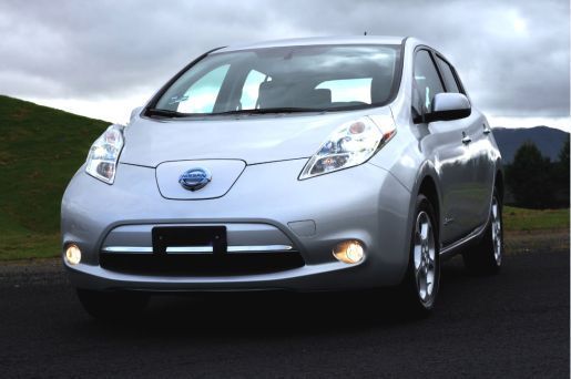 nissan nom 2
