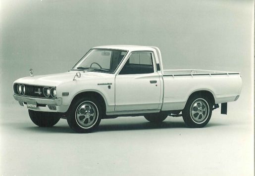 Nissan Datsun Pickup 4