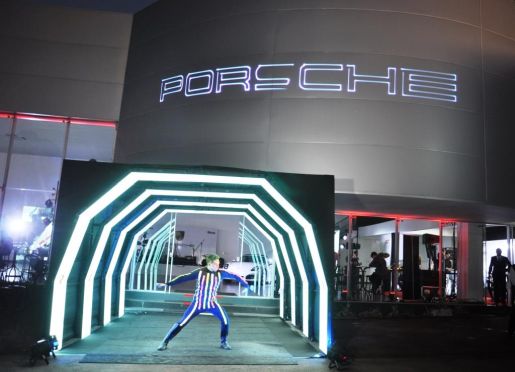 Porsche Center CDE 1
