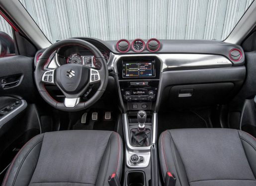 Suzuki Vitara Version S 2
