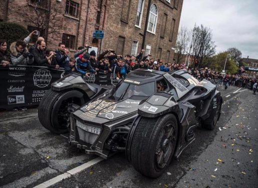 Batimovil Version Gumball 3000 3
