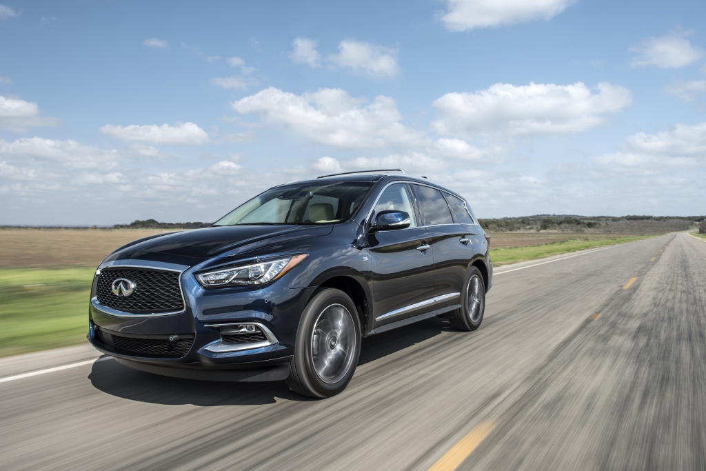 Infiniti Hibrido Mexico 2