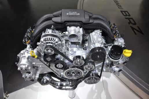 motor subaru 1