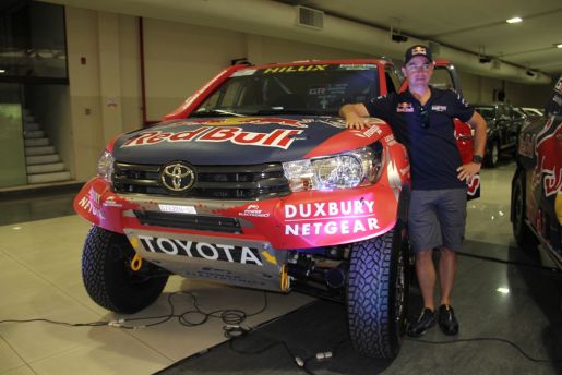 Toyoya Peugeot Dakar 2017 1