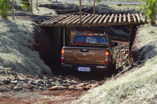 Nissan NP300 Frontier Agrishow 1