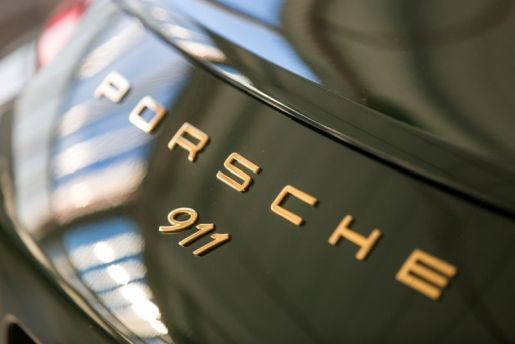 Porsche 911 Millon 7