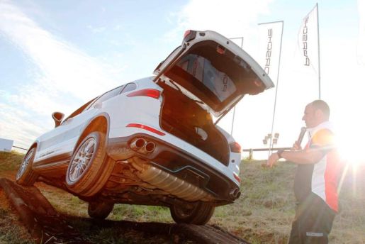 Porsche Cayenne Macan PY 6