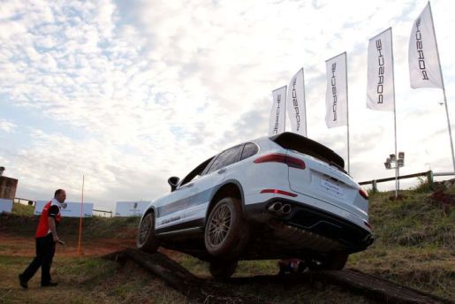 Porsche Cayenne Macan PY 9