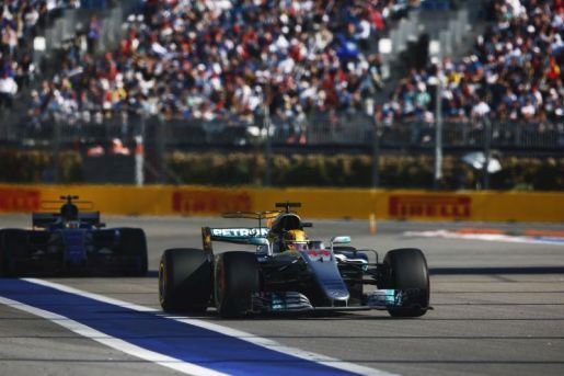 Rusia Vettel Hamilton 2