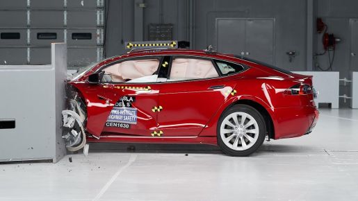 Tesla Model S Seguridad 1