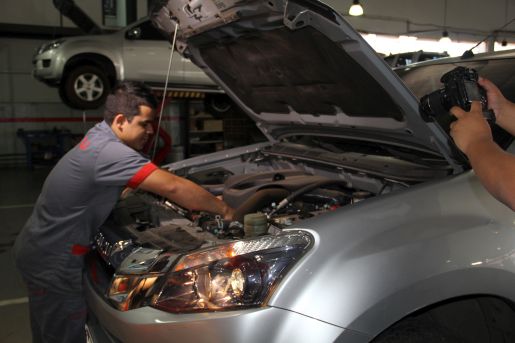 Isuzu Quick Service Py 4