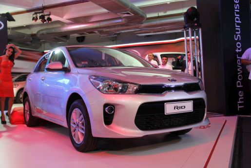 Kia Rio Hatchback Cadam 2017 3