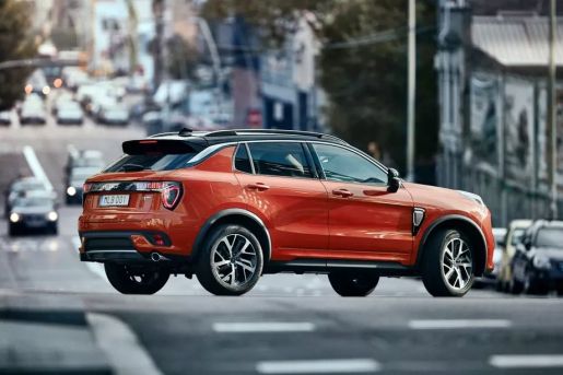 SUV Chino 6000 3