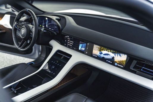 Mission E Cross Turismo 8