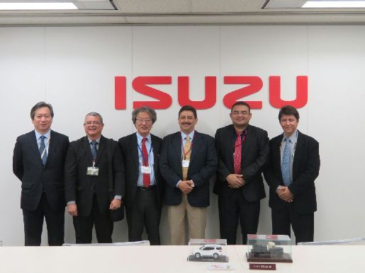 Automotor Isuzu 3