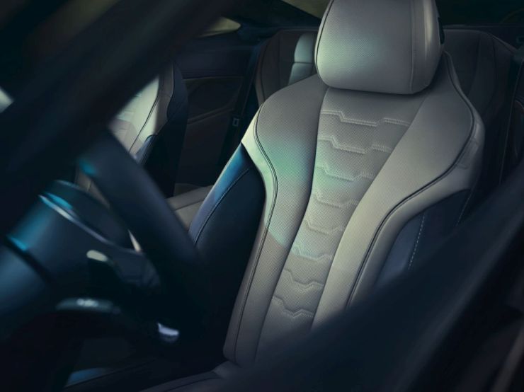 BMW M850i xDrive 5