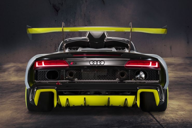 audi r8 lms gt2 4