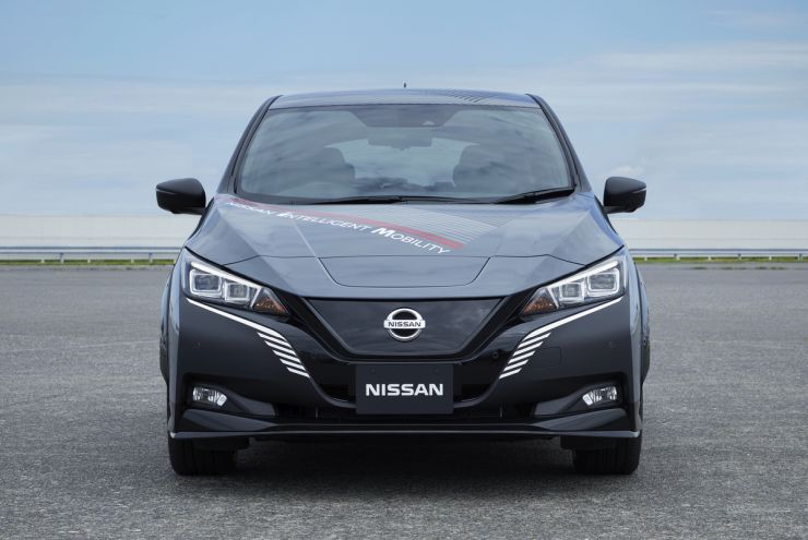 nissan electrico tech 4