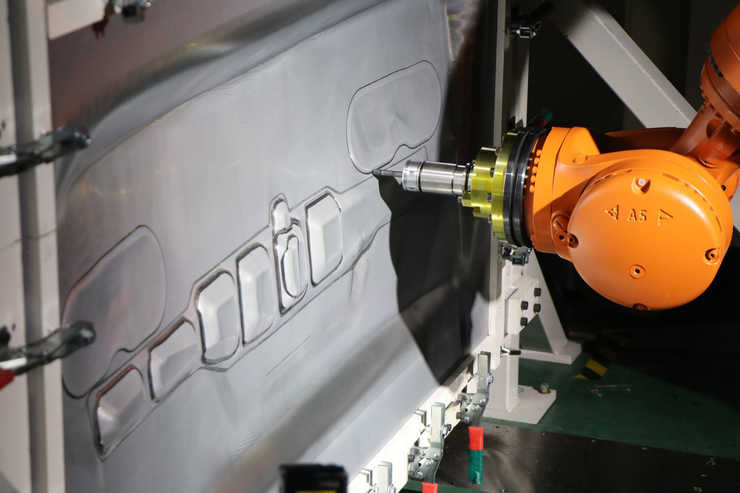 nissan robots repuesto 04