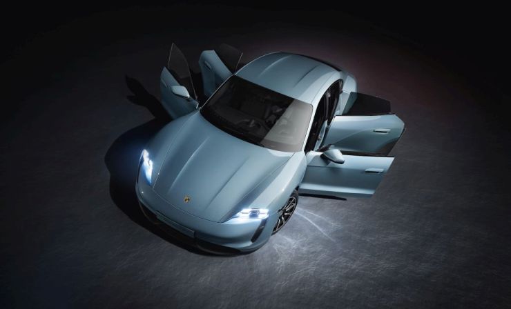 porsche taycan 4s 3