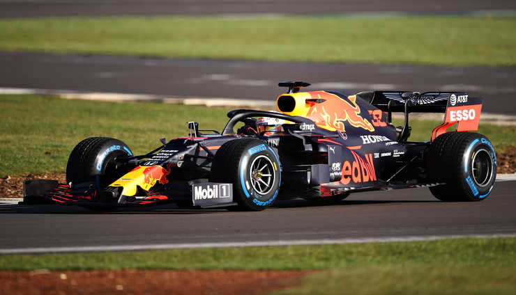 aston martin red bull 02