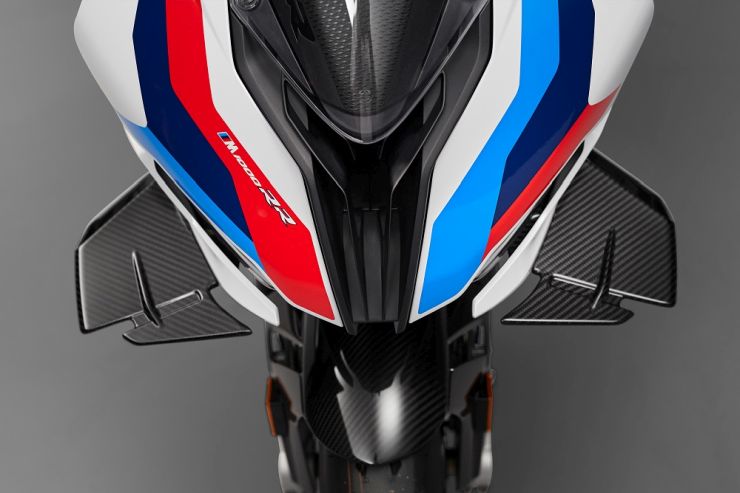 MOTO4