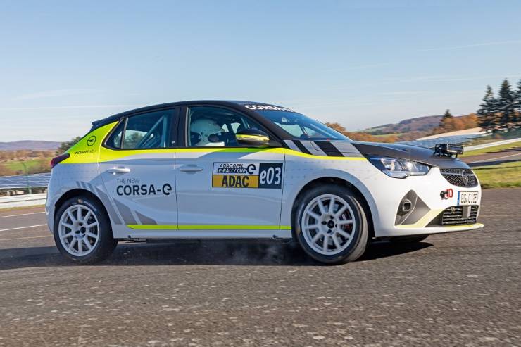 corsa e 3