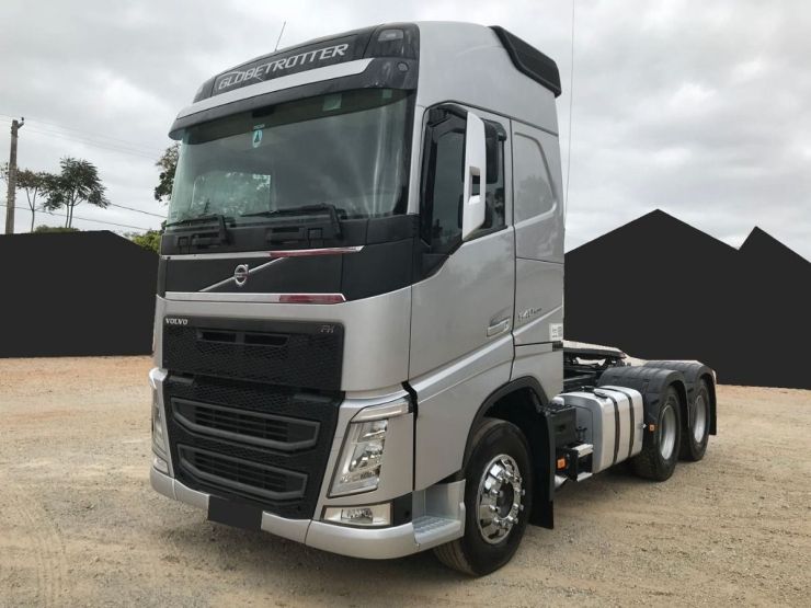 VOLVO2