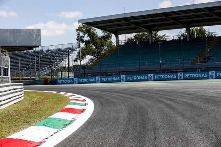 MONZA 6