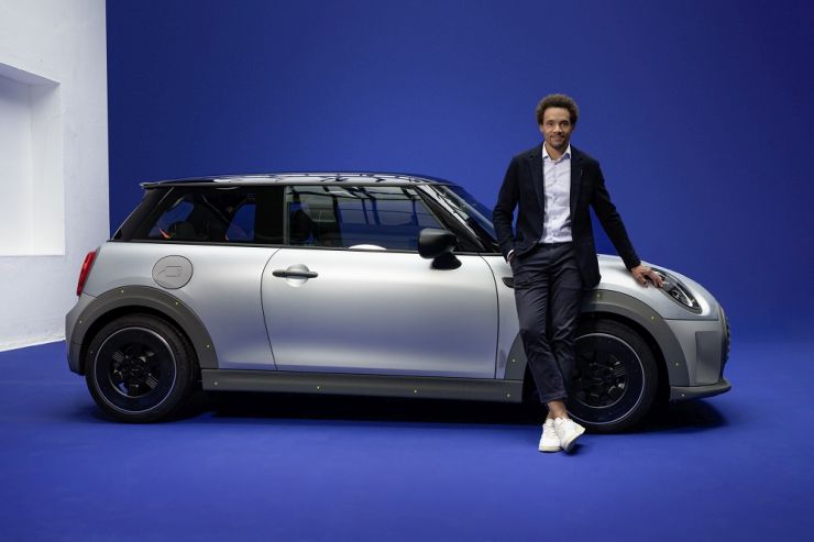 MINI 6