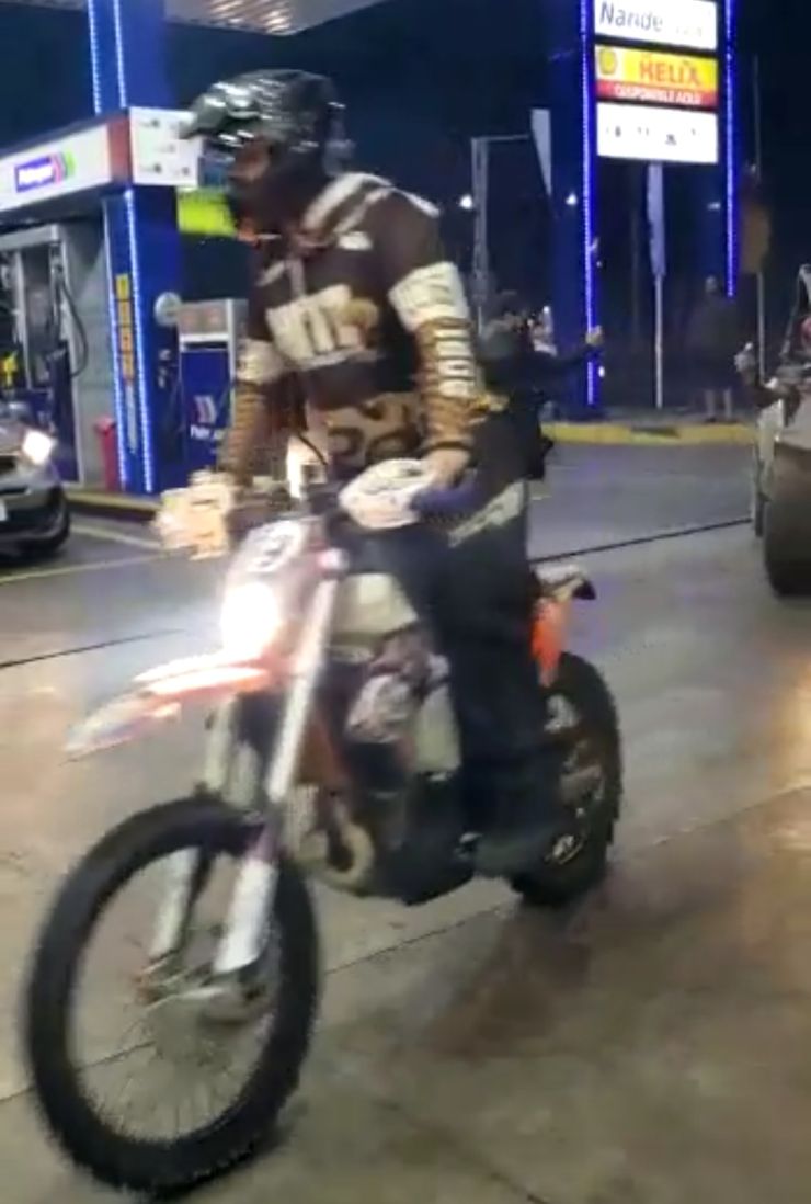 hito10