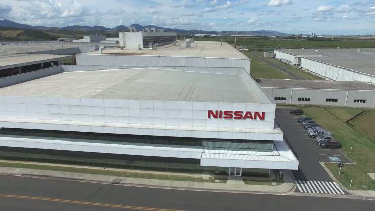 NISSAN3