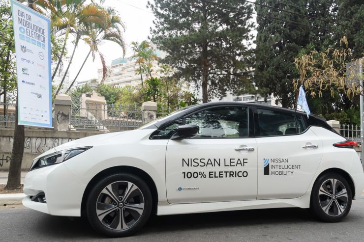 NISSAN 3