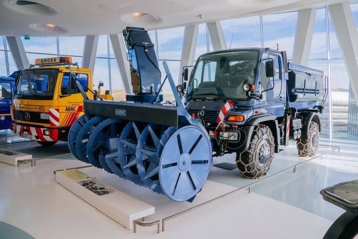 UNIMOG 2