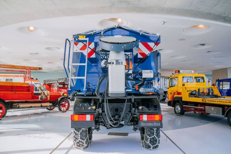 UNIMOG 2