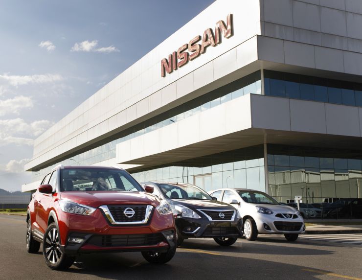 NISSAN2