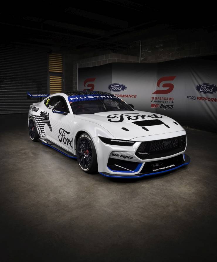 mustang 2
