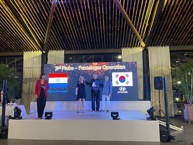PREMIO 4
